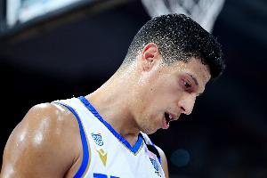 难阻失利！丰泰基奥15中8拿到全队最高22分加5板3断 三分10中4