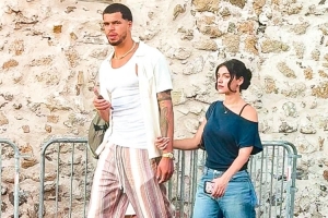 小波特：我想明年/后年结婚 希望自己现在能够专注于一个女孩