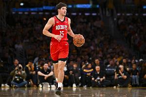 美记：火箭不会让谢泼德首发&但若是我会这么做 他能增强核心威力