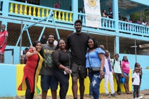 飓风“梅丽莎”！艾顿：我承诺捐10万 支持牙买加的即时救援&重建