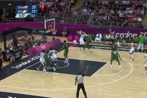 恐怖的得分爆炸力！巅峰安东尼上场仅14分钟就狂轰37分，打爆尼日利亚！